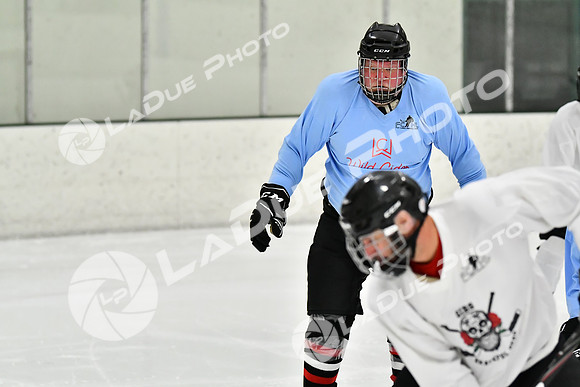 221211_FCHL_E_WildCider_SkatefulDead019