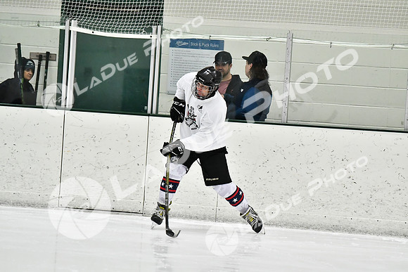 221211_FCHL_E_WildCider_SkatefulDead021