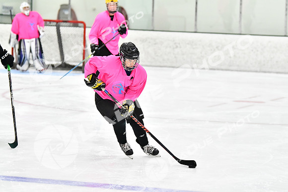 240820FCHL_W_AngelArmor_RoehmWellness9