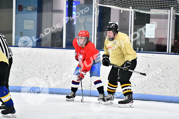 240228_FCHL_D_SticksStones_Valentes118