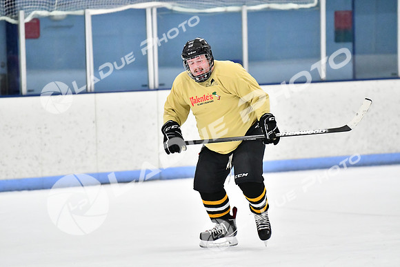 240228_FCHL_D_SticksStones_Valentes149