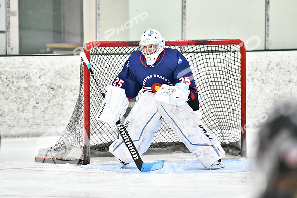 240820FCHL_W_AngelArmor_RoehmWellness23