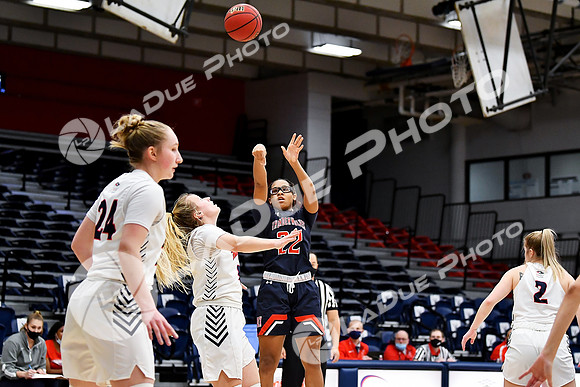 Robinson_Aubrey_2021_MetroSt03