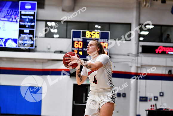 Justinak_Maggie_2021_Pueblo04